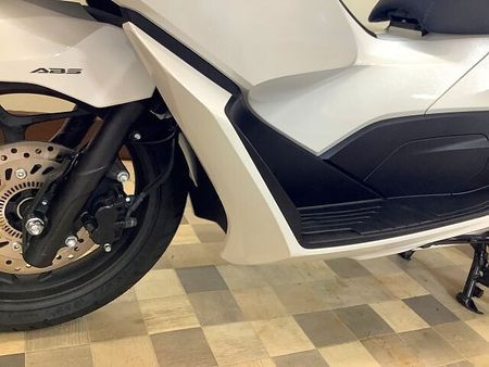 ホンダ PCX125 PCX125【フルノーマル・低走行・現行モデル】 18