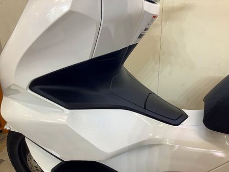 ホンダ PCX125 PCX125【フルノーマル・低走行・現行モデル】 25