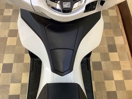 ホンダ PCX125 PCX125【フルノーマル・低走行・現行モデル】 36