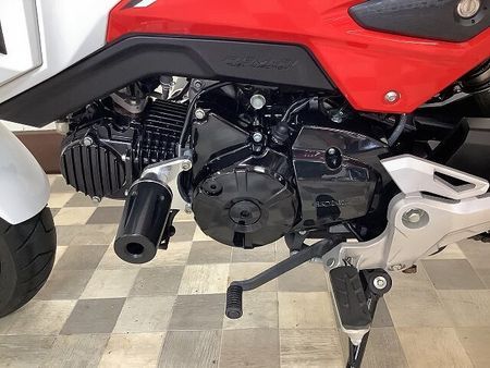 ホンダ グロム グロム【エンジンスライダー・ヘルメットロック・リアキャリア装備】 31