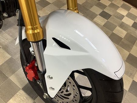 ホンダ グロム グロム【エンジンスライダー・ヘルメットロック・リアキャリア装備】 9