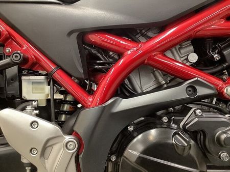 スズキ SV650 【マル得】SV650 ABS フルノーマル インジェクション 2019年モデル 37