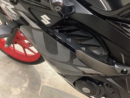 スズキ GSX-R125 GSX-R125 ABS 2021年モデル インジェクション マルチバー 39