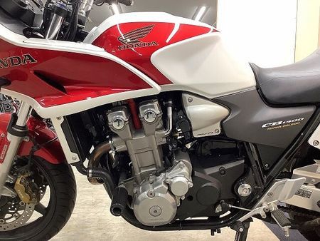 ホンダ CB1300スーパーボルドール CB1300 SUPER BOL D'OR ABS エンジンスライダー インジェクション 39