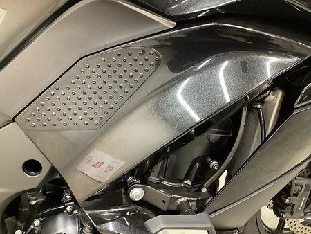 カワサキ ニンジャ 1000 (Z1000SX) NINJA 1000 ABS エンジンスライダー フェンダーレス 2018年モデル マルチ 32