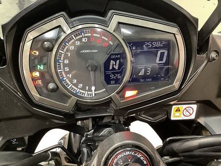 カワサキ ニンジャ 1000 (Z1000SX) NINJA 1000 ABS エンジンスライダー フェンダーレス 2018年モデル マルチ 9