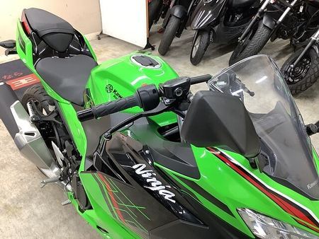 カワサキ ニンジャ 400 Ninja 400 ABS マルチバー 2023年モデル 16