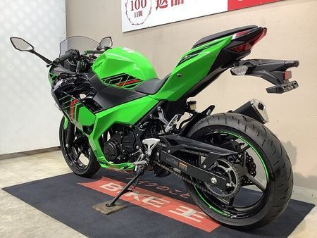 カワサキ ニンジャ 400 Ninja 400 ABS マルチバー 2023年モデル 9