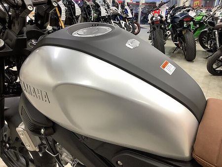 ヤマハ XSR155 XSR155 ハリケーンハンドル ハンドルポスト ネオクラシックモデル 35