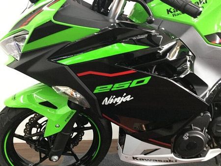 カワサキ ニンジャ 250 Ninja 250 低走行 12