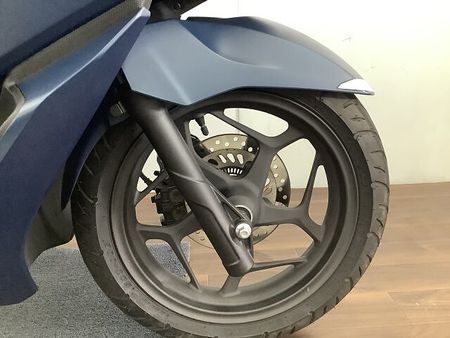 ホンダ PCX125 【マル得】PCX JK05 フルノーマル 31