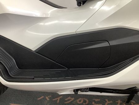 ホンダ PCX125 【マル得】 PCX JK05 白 13