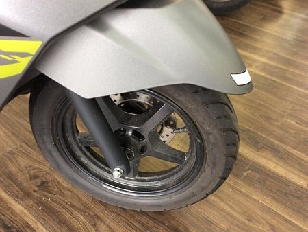 スズキ アヴェニス125 AVENIS 125【力強い加速と優れた燃費性能を両立した1台!】 18