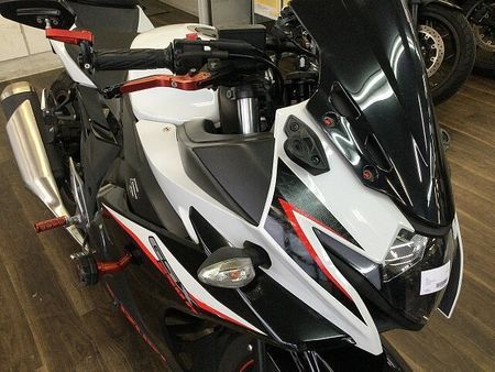 スズキ GSX250R GSX250R【日常の扱いやすさとスタイリッシュさを兼ね揃えた1台!】 18