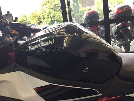カワサキ ZX-25R Ninja ZX-25R SE【唯一無二、爽快感抜群の4気筒スーパースポーツ!】!! 31