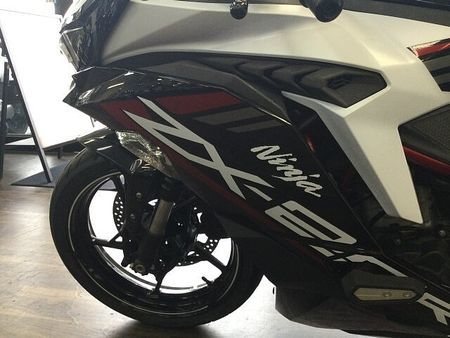 カワサキ ZX-25R Ninja ZX-25R SE【唯一無二、爽快感抜群の4気筒スーパースポーツ!】!! 34