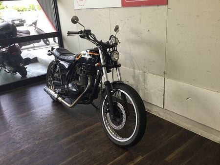 カワサキ 250TR 250TR【ヴィンテージバイクを彷彿させるデザインが魅力の1台!】!! 2