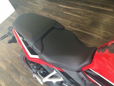 ホンダ CBR650R CBR650R【SS直系のスタイリングで人気!HONDAのスポーツバイク!】!! 26