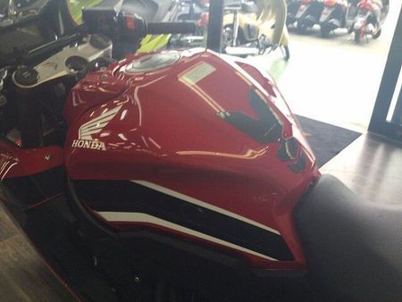 ホンダ CBR650R CBR650R【SS直系のスタイリングで人気!HONDAのスポーツバイク!】!! 38