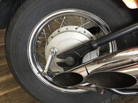 ヤマハ ドラッグスター400 Drag Star 400【魂を揺さぶる、空冷Vツインの鼓動】!! 26