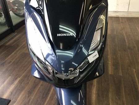 ホンダ PCX125 PCX125 【上質な走りと流麗なデザインのプレミアムスクーター!】!! 17