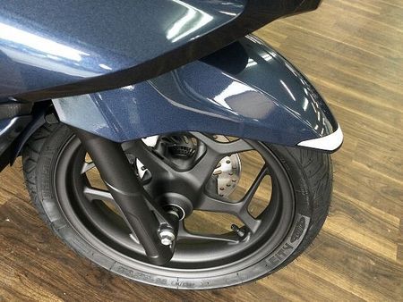 ホンダ PCX125 PCX125 【上質な走りと流麗なデザインのプレミアムスクーター!】!! 19