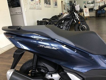 ホンダ PCX125 PCX125 【上質な走りと流麗なデザインのプレミアムスクーター!】!! 23