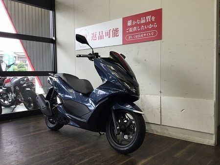 ホンダ PCX125 PCX125 【上質な走りと流麗なデザインのプレミアムスクーター!】!! 4