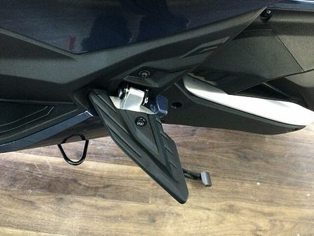 ホンダ PCX125 PCX125 【上質な走りと流麗なデザインのプレミアムスクーター!】!! 38
