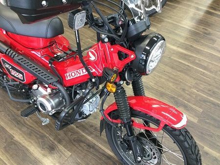 ホンダ CT125 ハンターカブ CT125 HUNTER Cub モリワキマフラー サイドバッグ 社外スクリーン フォグラ 11