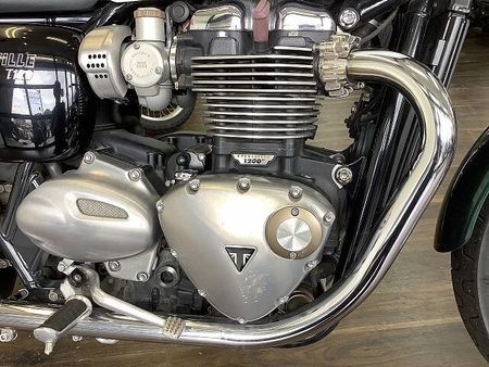 トライアンフ BONNEVILLE T120 Bonneville T120★クラシックなデザインと最新装備を合わせた人気の一台!★ 24
