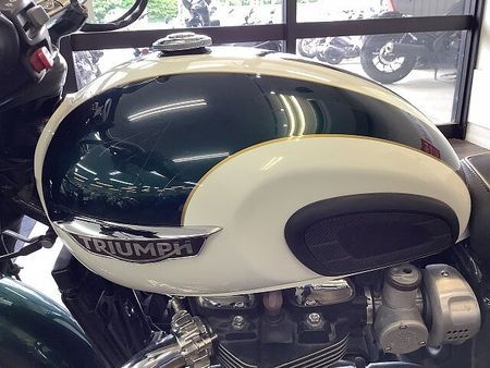 トライアンフ BONNEVILLE T120 Bonneville T120★クラシックなデザインと最新装備を合わせた人気の一台!★ 36