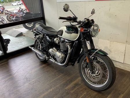 トライアンフ BONNEVILLE T120 Bonneville T120★クラシックなデザインと最新装備を合わせた人気の一台!★ 4