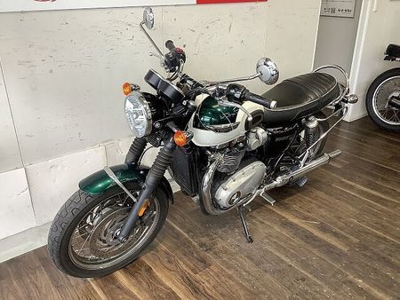 トライアンフ BONNEVILLE T120 Bonneville T120★クラシックなデザインと最新装備を合わせた人気の一台!★ 7
