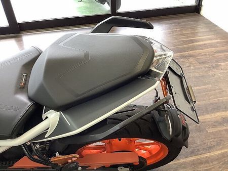 KTM 390 DUKE 390 DUKE★力強いパフォーマンスをストリートで発揮する!★!! 35