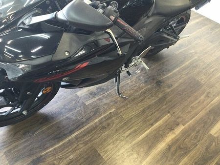 ヤマハ YZF-R25 YZF-R25 2015年モデル 39
