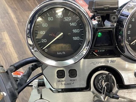 ヤマハ XJR1300 XJR1300 ノジママフラー ヘッドライトカスタム 9