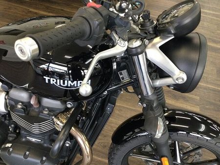 トライアンフ STREET TWIN Street Twin 2020年モデル 22