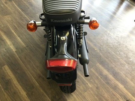 カワサキ W800 W800【ブラックエディション・フロントタイヤ新品交換】!! 33