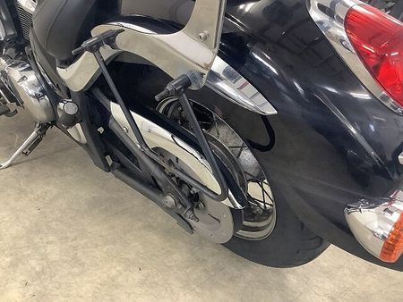 カワサキ バルカン900カスタム VULCAN900クラシック 今なお褪せない人気の重厚感溢れる大型アメリカンは装備満載で凄 22