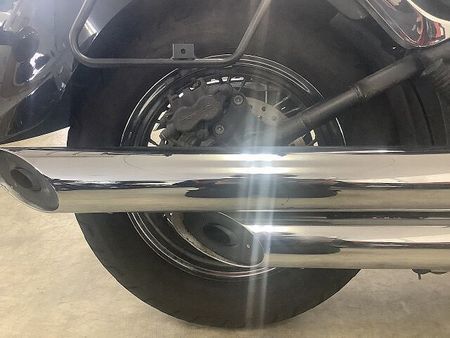 カワサキ バルカン900カスタム VULCAN900クラシック 今なお褪せない人気の重厚感溢れる大型アメリカンは装備満載で凄 9