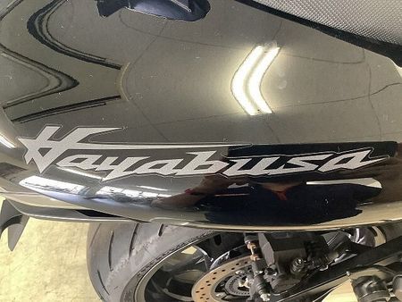 スズキ HAYABUSA ハヤブサ-3 漆黒のスピードを乗りこなすのは…貴方。標準装備も充実の車検付き高年式は早い者 12