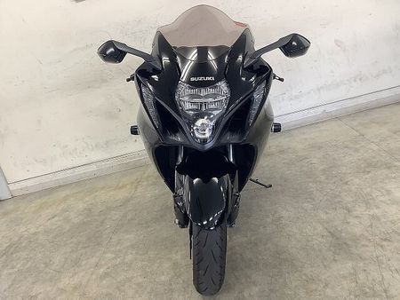 スズキ HAYABUSA ハヤブサ-3 漆黒のスピードを乗りこなすのは…貴方。標準装備も充実の車検付き高年式は早い者 16