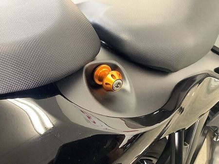 スズキ HAYABUSA ハヤブサ-3 漆黒のスピードを乗りこなすのは…貴方。標準装備も充実の車検付き高年式は早い者 33