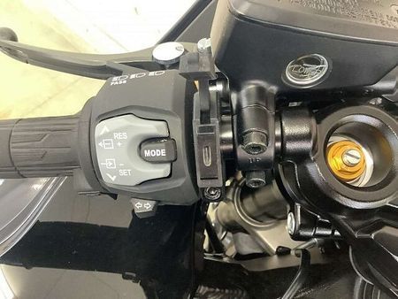 スズキ HAYABUSA ハヤブサ-3 漆黒のスピードを乗りこなすのは…貴方。標準装備も充実の車検付き高年式は早い者 39
