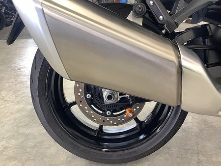 スズキ HAYABUSA ハヤブサ-3 漆黒のスピードを乗りこなすのは…貴方。標準装備も充実の車検付き高年式は早い者 9