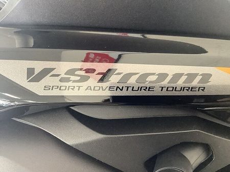 スズキ Vストローム650XT Vストローム650XTA 【マル得車両】快適性と走破性を兼ね備えたミドルアドベンチャーはワ 12