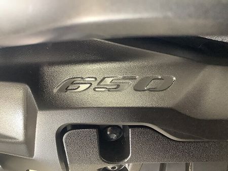スズキ Vストローム650XT Vストローム650XTA 【マル得車両】快適性と走破性を兼ね備えたミドルアドベンチャーはワ 14