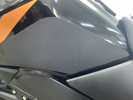 スズキ Vストローム650XT Vストローム650XTA 【マル得車両】快適性と走破性を兼ね備えたミドルアドベンチャーはワ 29