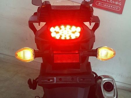 スズキ Vストローム650XT Vストローム650XTA 【マル得車両】快適性と走破性を兼ね備えたミドルアドベンチャーはワ 40